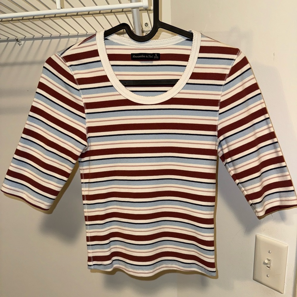 Abercrombie & Fitch Half Sleeve Top